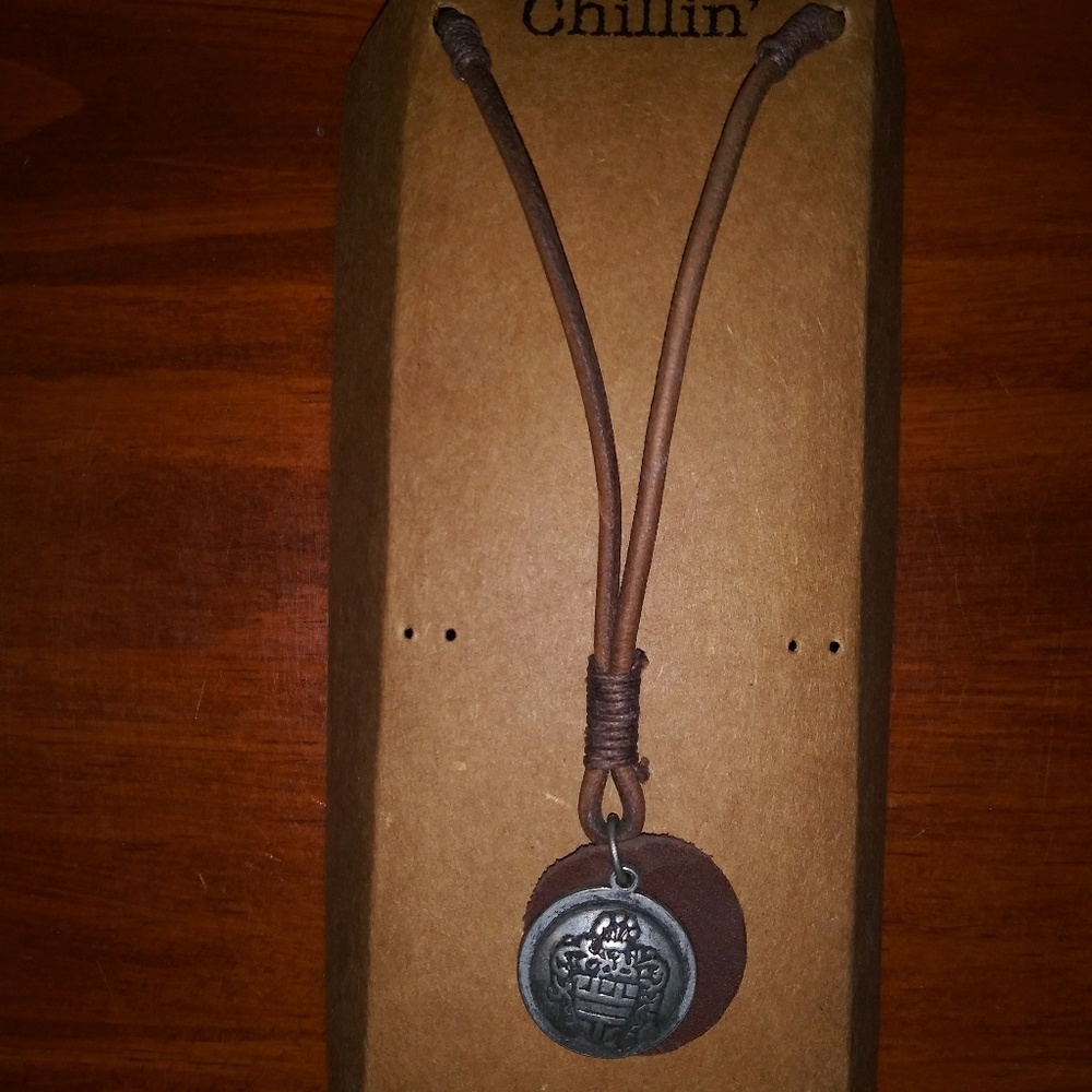 Chillin Necklace